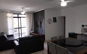 Ótimo Apartamento Guilhermina